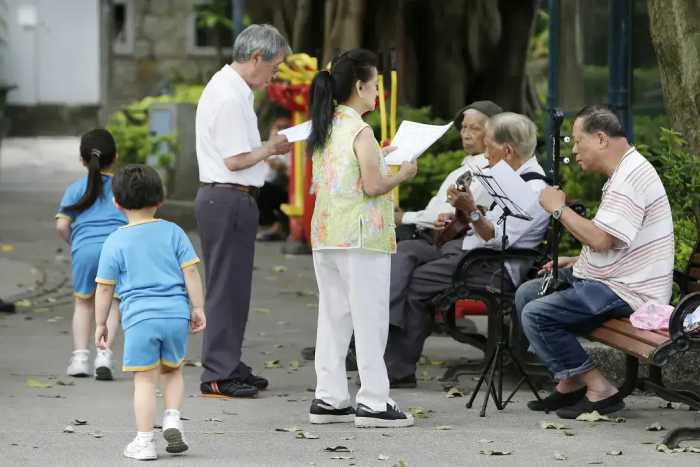 【提醒】澳门残津与非居澳敬老金受益人 需办理在生证明