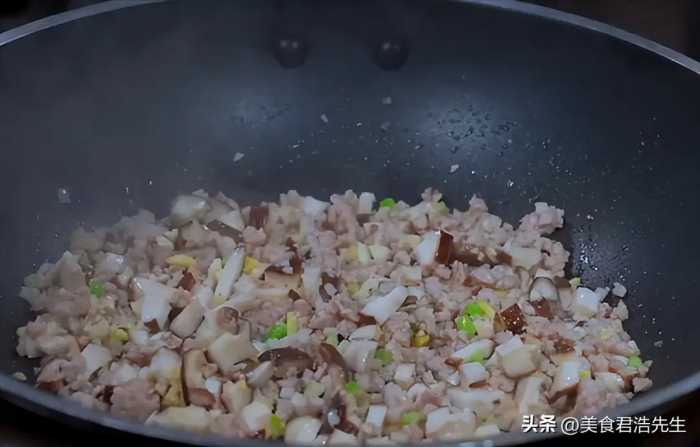 除夕夜，无论有钱没钱，记得上这3道“富贵菜”，吉祥过新年