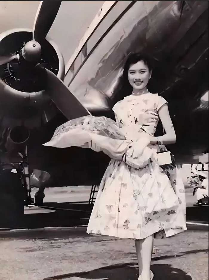 1949年蒋介石败逃，宋子文的夫人没有跟随，她晚年过得如何？