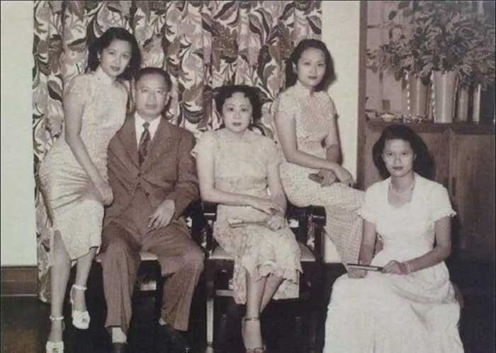 1949年蒋介石败逃，宋子文的夫人没有跟随，她晚年过得如何？